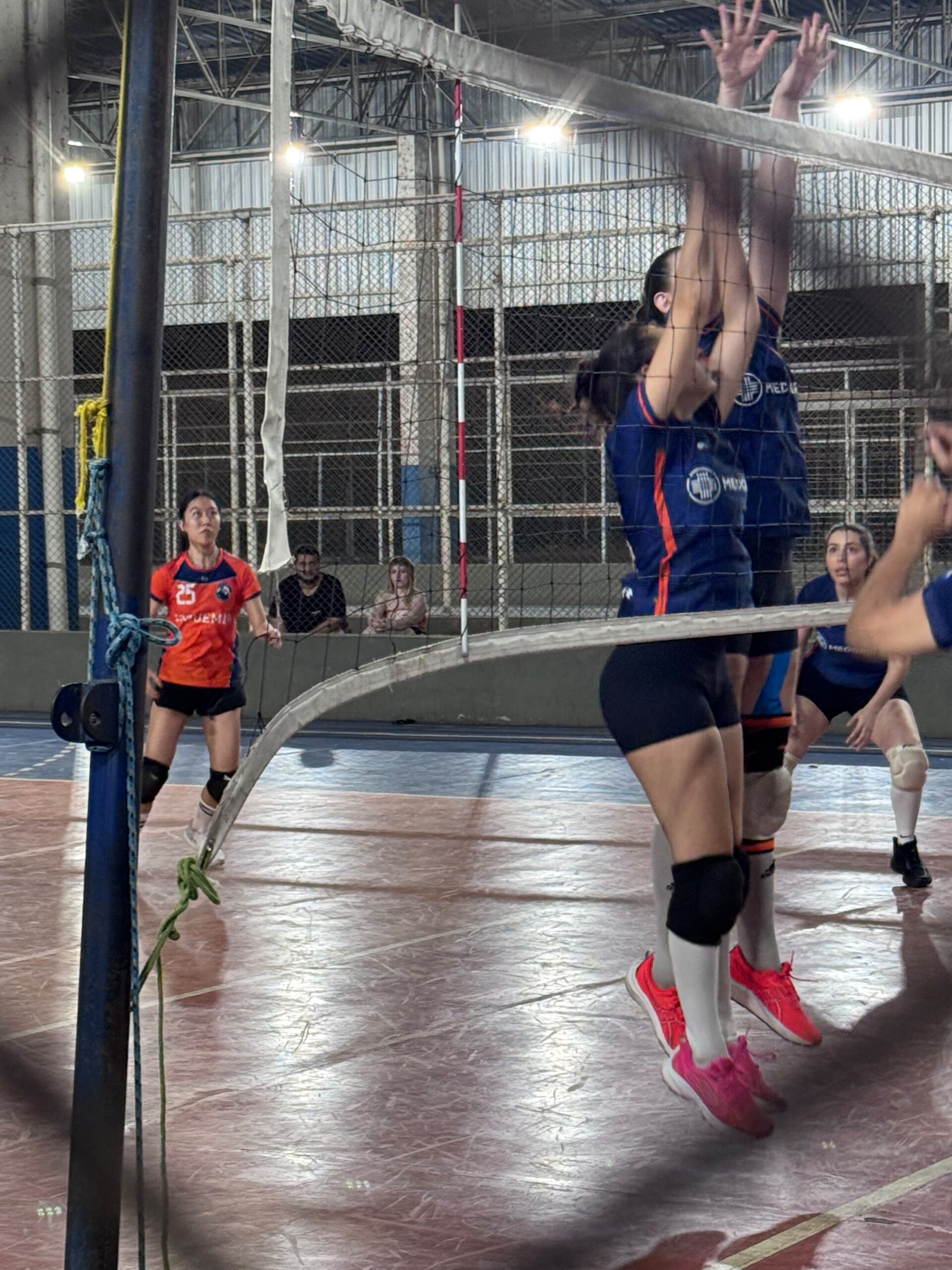 Isquemia estreia com derrota por 2 a 0 no voleibol feminino da Copa Tormenta 1 Na Coruja